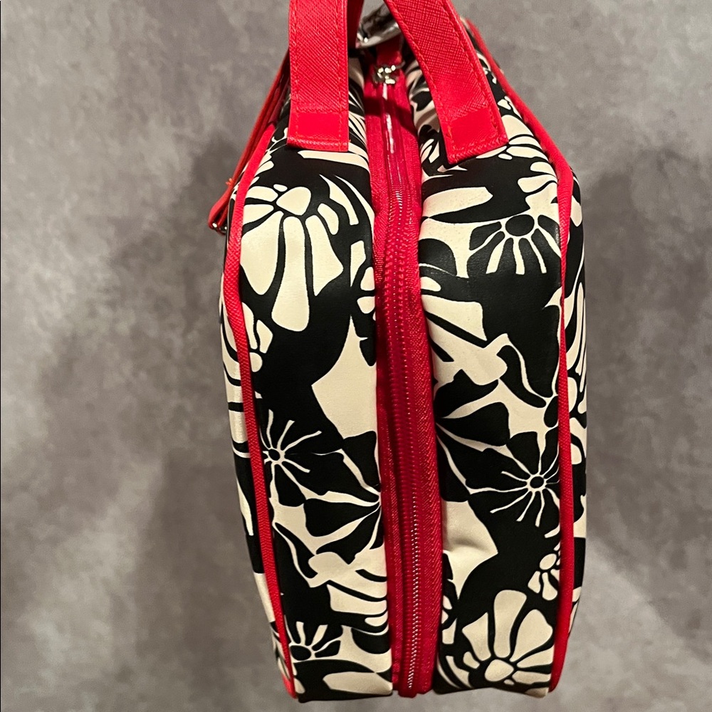 Tender Love & Carry Floral Cosmetic Train Case - Black & Cream with Pink Trim - Picture 3 of 7